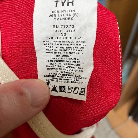 TYR Sport Girls' Solid Diamondback Swim Suit (Red, 30) - Picture 4 of 4